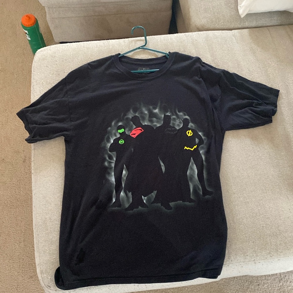 XL mens Justice League Tshirt